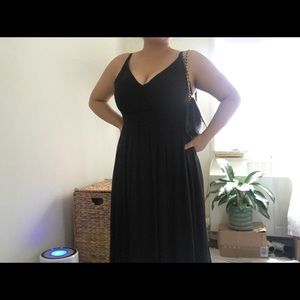 Aritzia Midi Pleated Black Dress